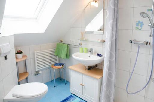 Ferienwohnung Stockrose Middelhagen Exterior foto